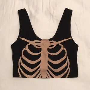 urban outfitters skeleton crop top